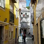 • Downtown • Walkable • A/c Apartment Lisbon