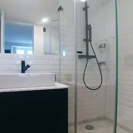 Appartement • Downtown • Walkable • A/c