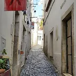 • Downtown • Walkable • A/c Lisboa