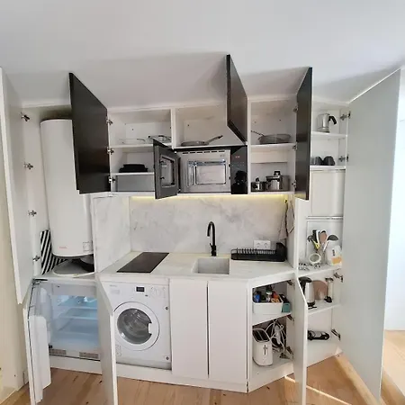 Διαμέρισμα • Downtown • Walkable • A/c